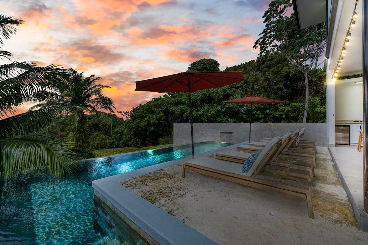 Sunset Villa — photo 1
