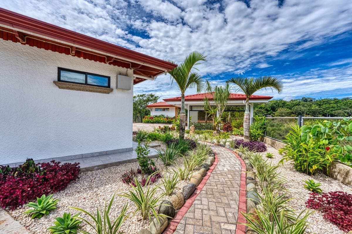 River Song Villa — photo 12