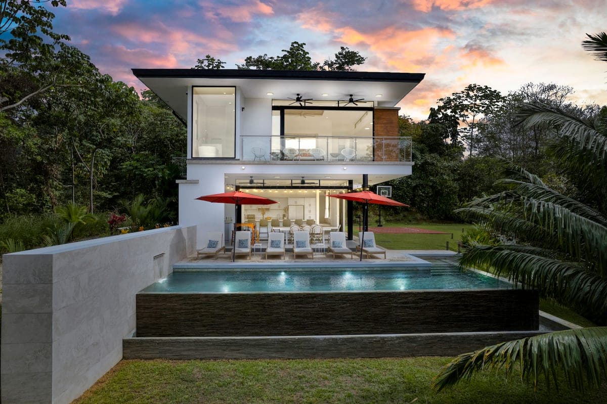 Sunset Villa