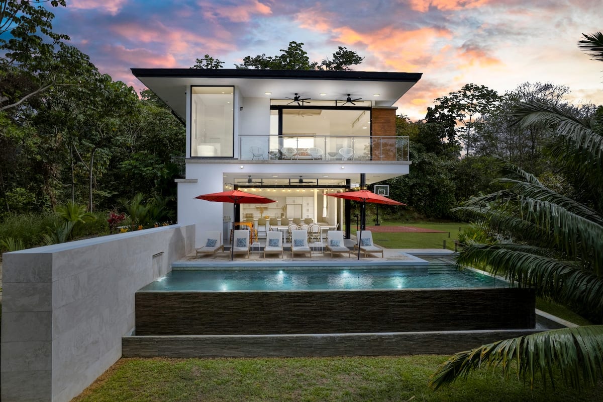 Sunset Villa